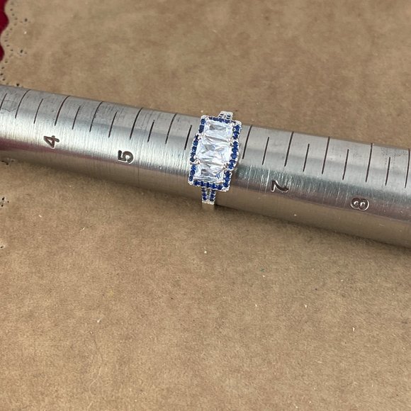 White Topaz 6x4MM Center with 5x3MM sides Radiant Cut With Blue Sapphires Size 6 - Picture 3 of 8